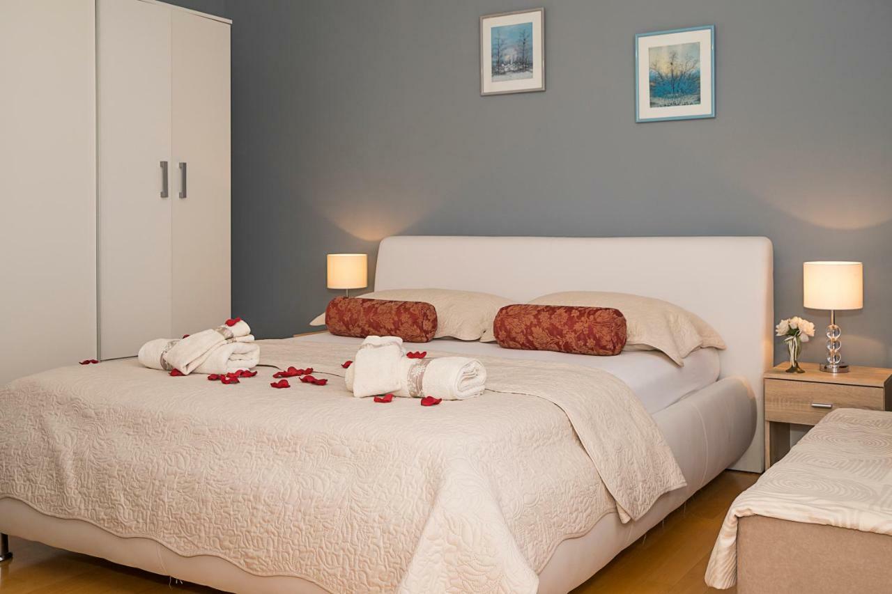 Apartment Old Town With Sea View سبليت المظهر الخارجي الصورة