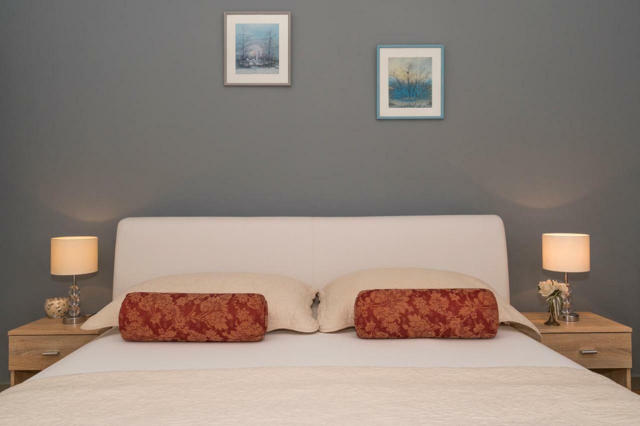 Apartment Old Town With Sea View سبليت المظهر الخارجي الصورة
